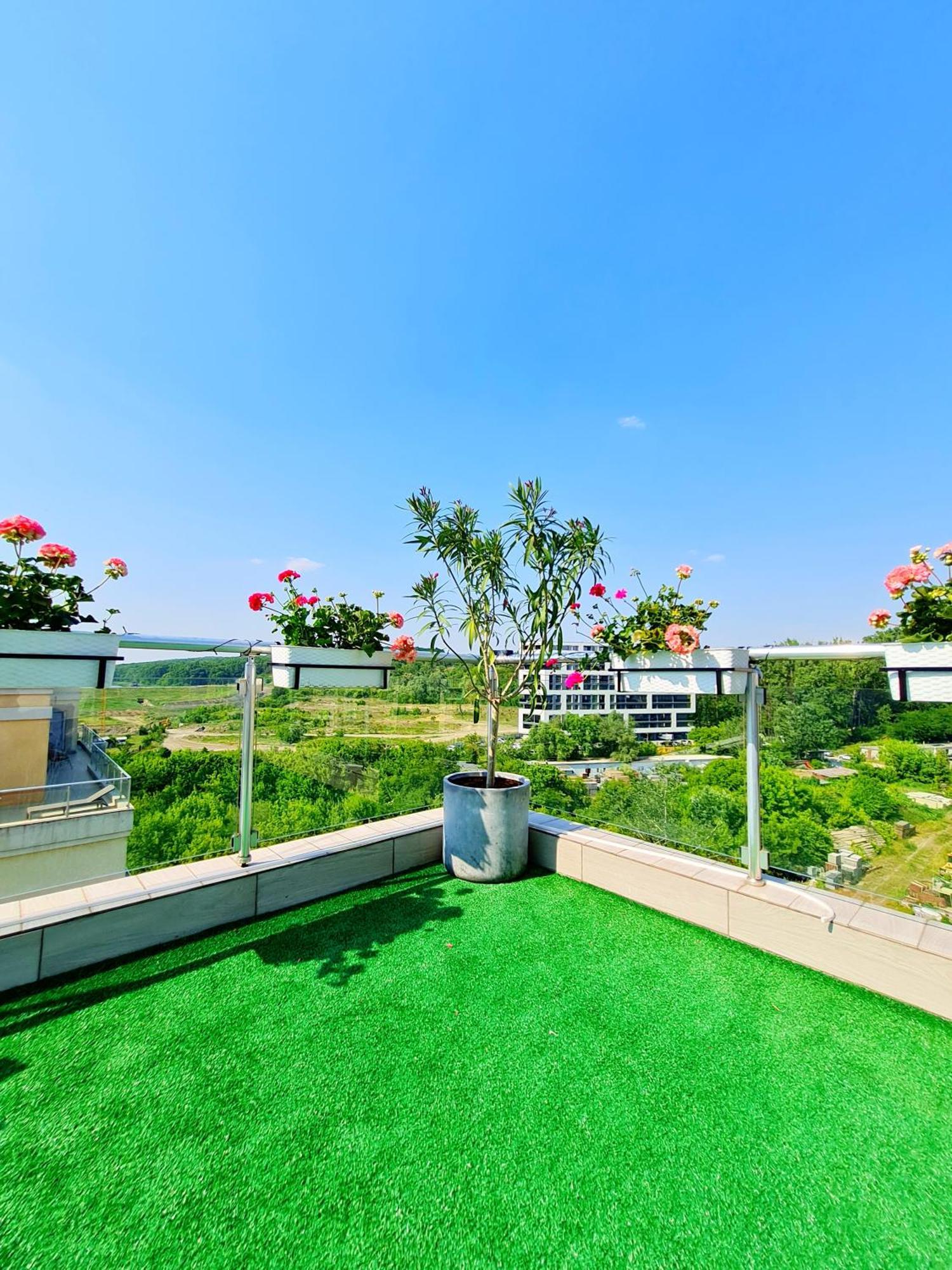 Penthouse View Aeroport Iasi 2 Daire Dış mekan fotoğraf