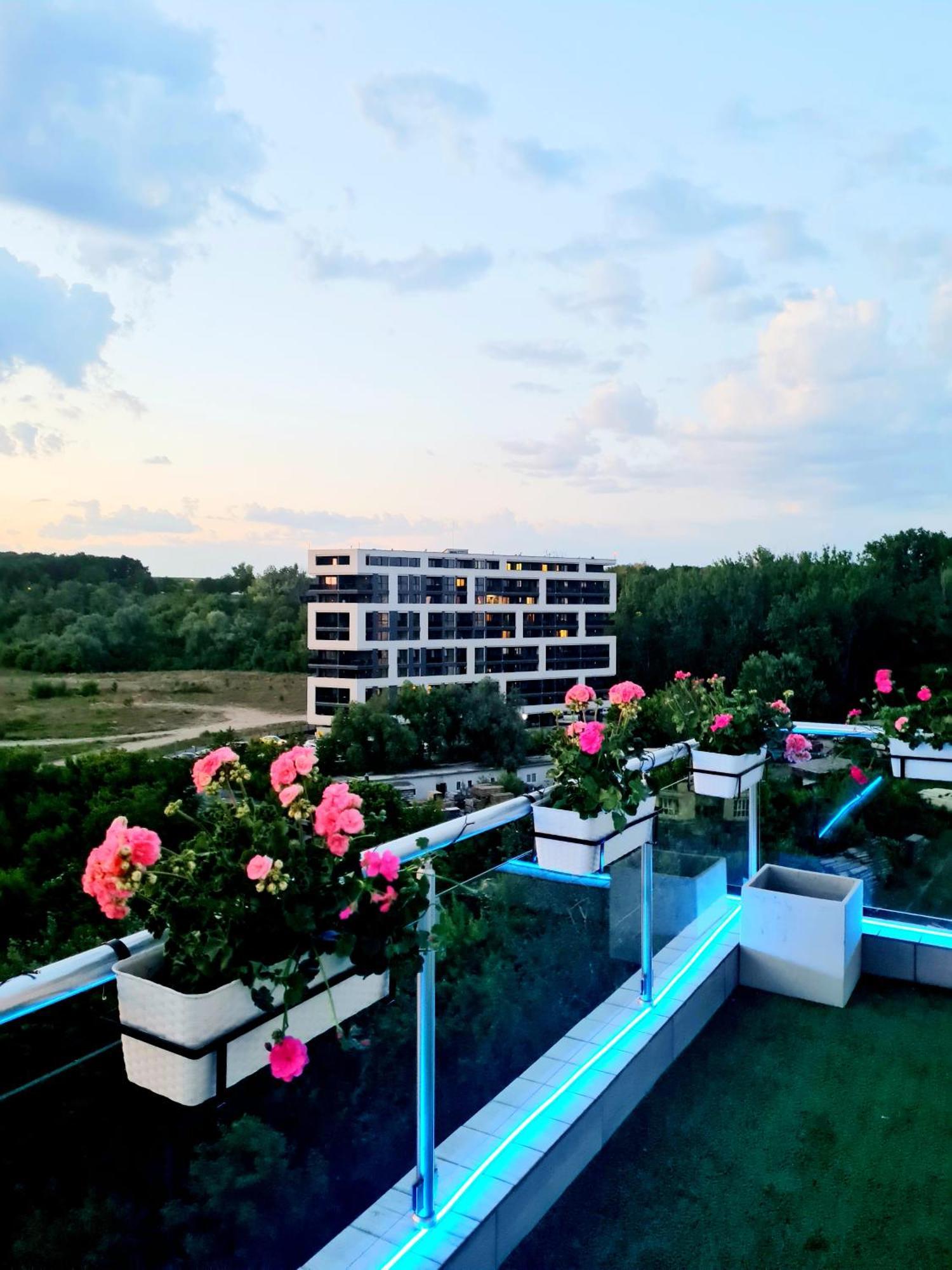 Penthouse View Aeroport Iasi 2 Daire Dış mekan fotoğraf